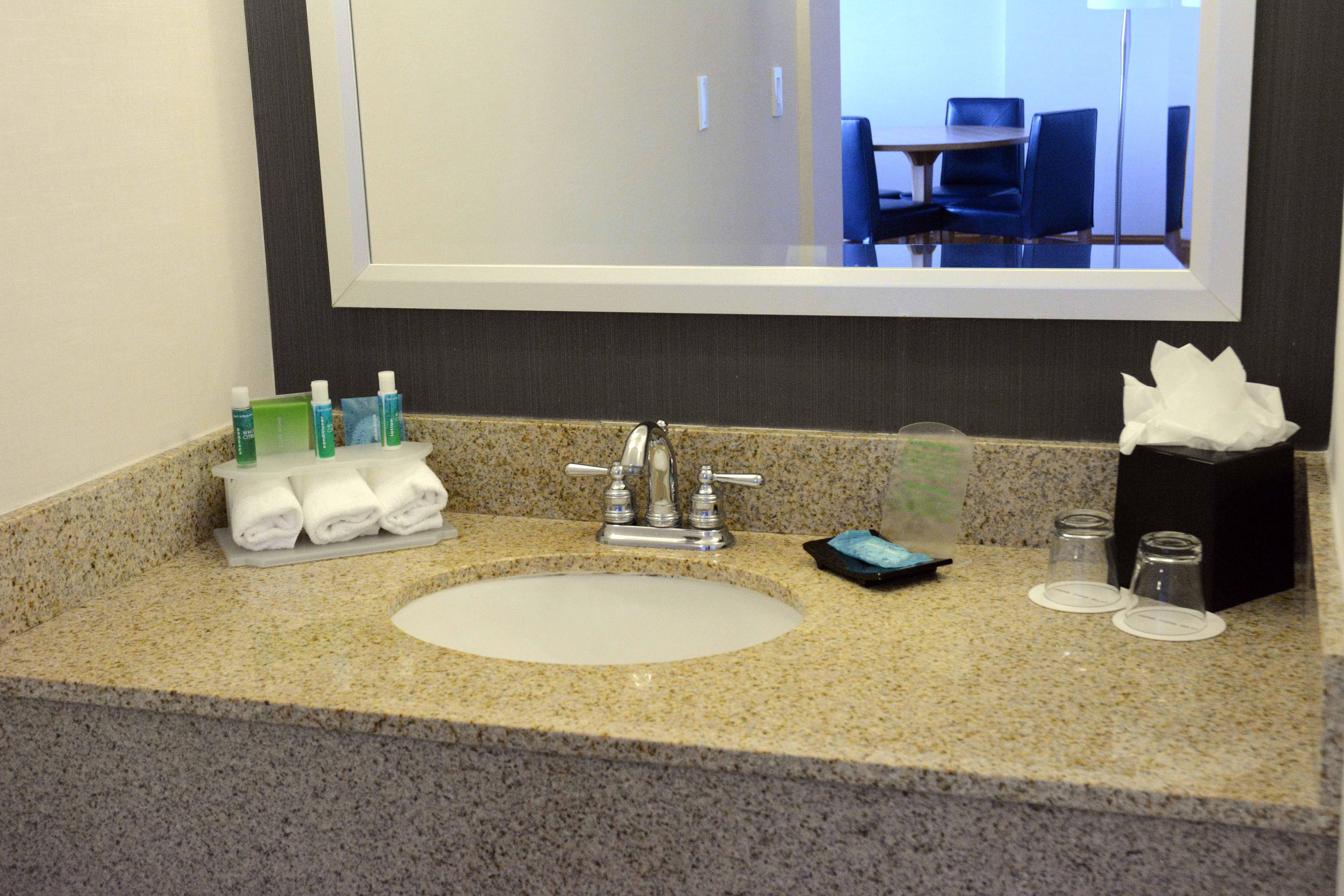 Holiday Inn Express Stamford, An Ihg Hotel Kültér fotó