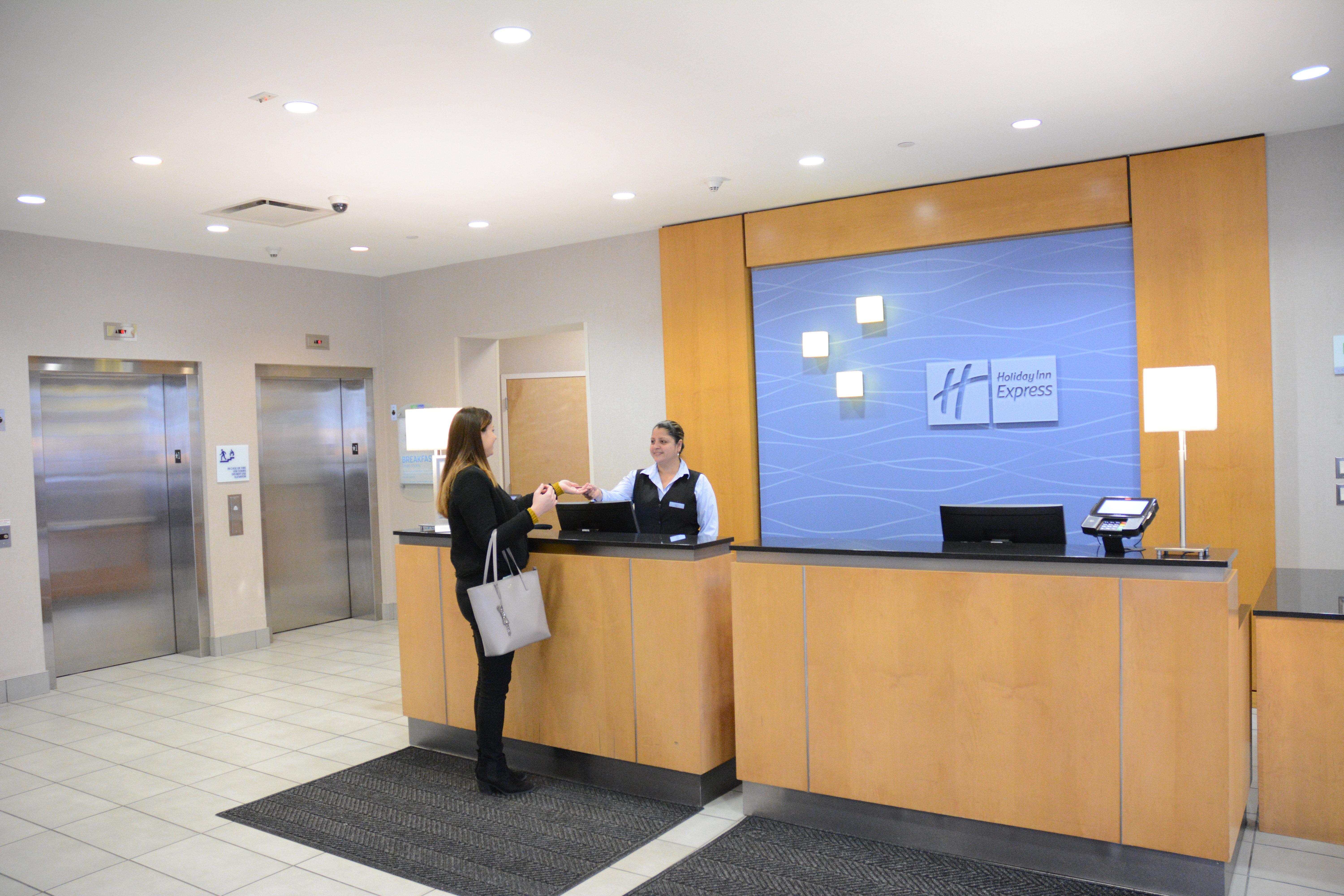 Holiday Inn Express Stamford, An Ihg Hotel Kültér fotó